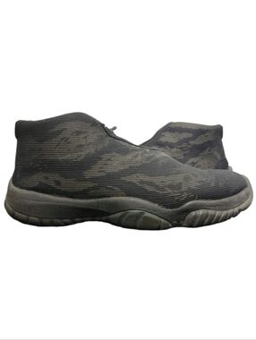 Nike Air Jordan Future metallic tiger and black size 12